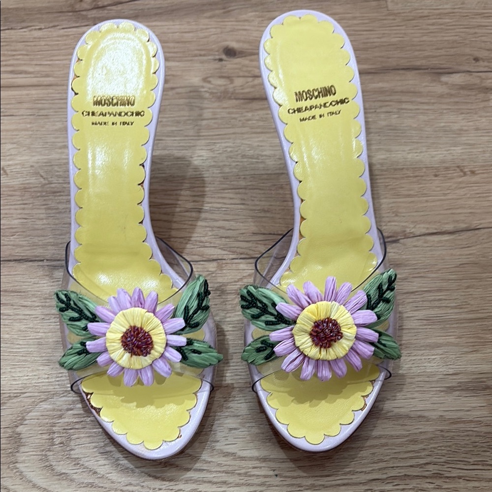 Moschino Heels Vintage Flowers
